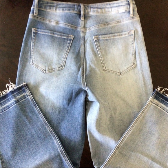 Risen Crossover Jeans Wide Leg Crop, two tone with raw edge hem - Picture 3 of 3